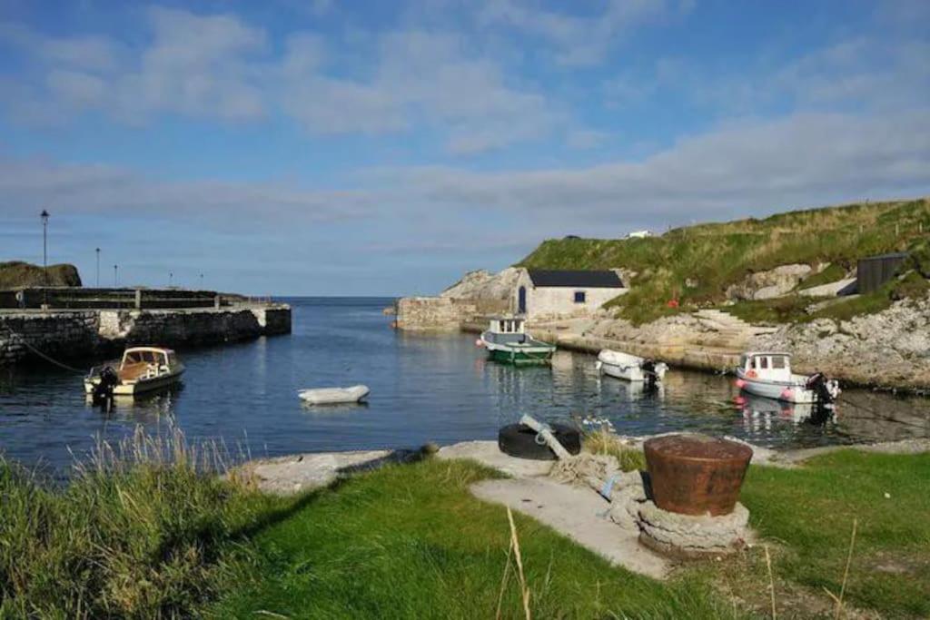 Mcconaghys Glenside Farmhouse Whitepark Bay Ballintoy Eksteriør billede